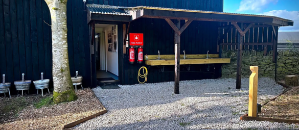 camping camp site facilities Peak District